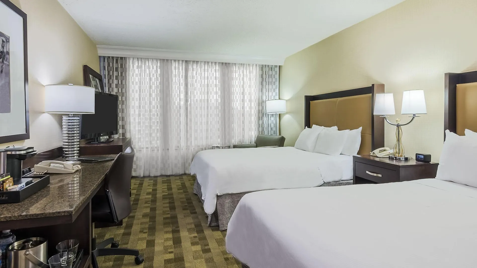 Hotel Hilton St. Louis At The Ballpark