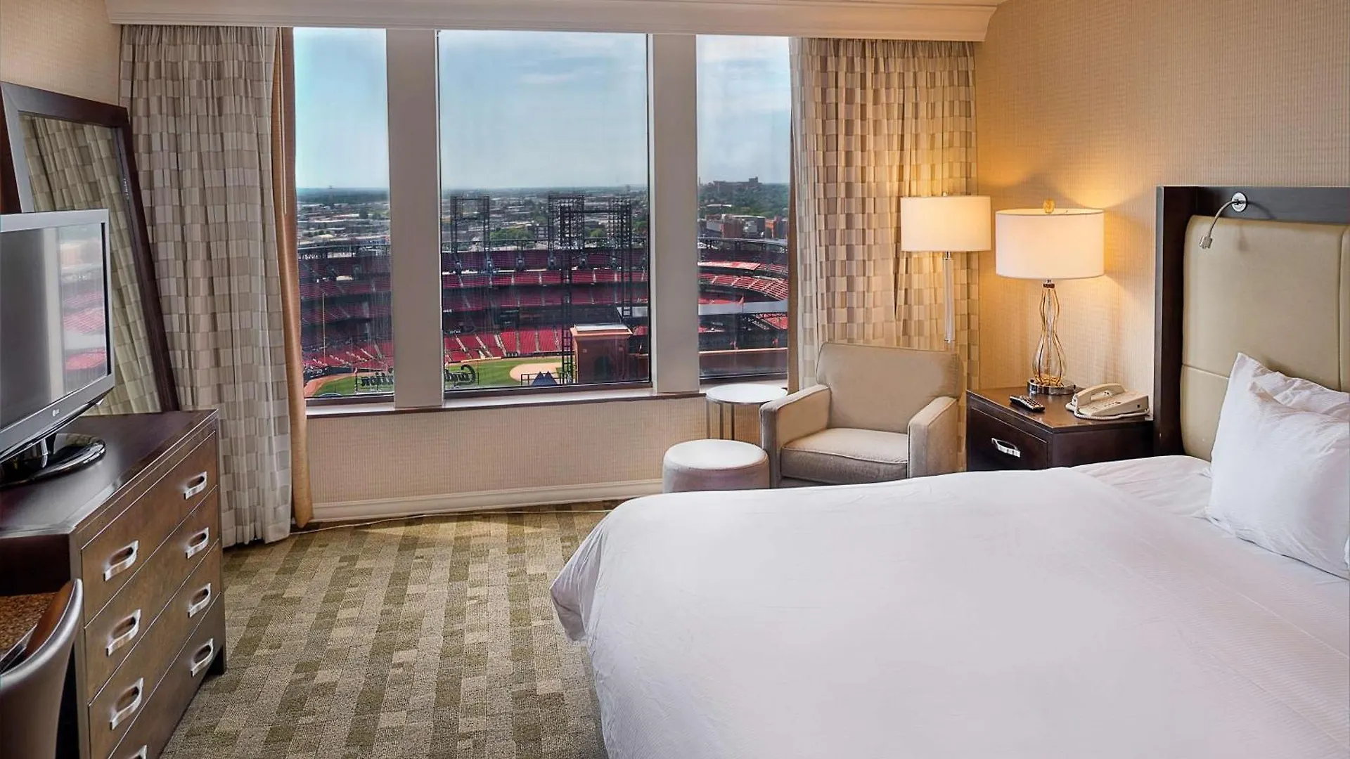 Hilton St. Louis At The Ballpark Hotel Saint Louis
