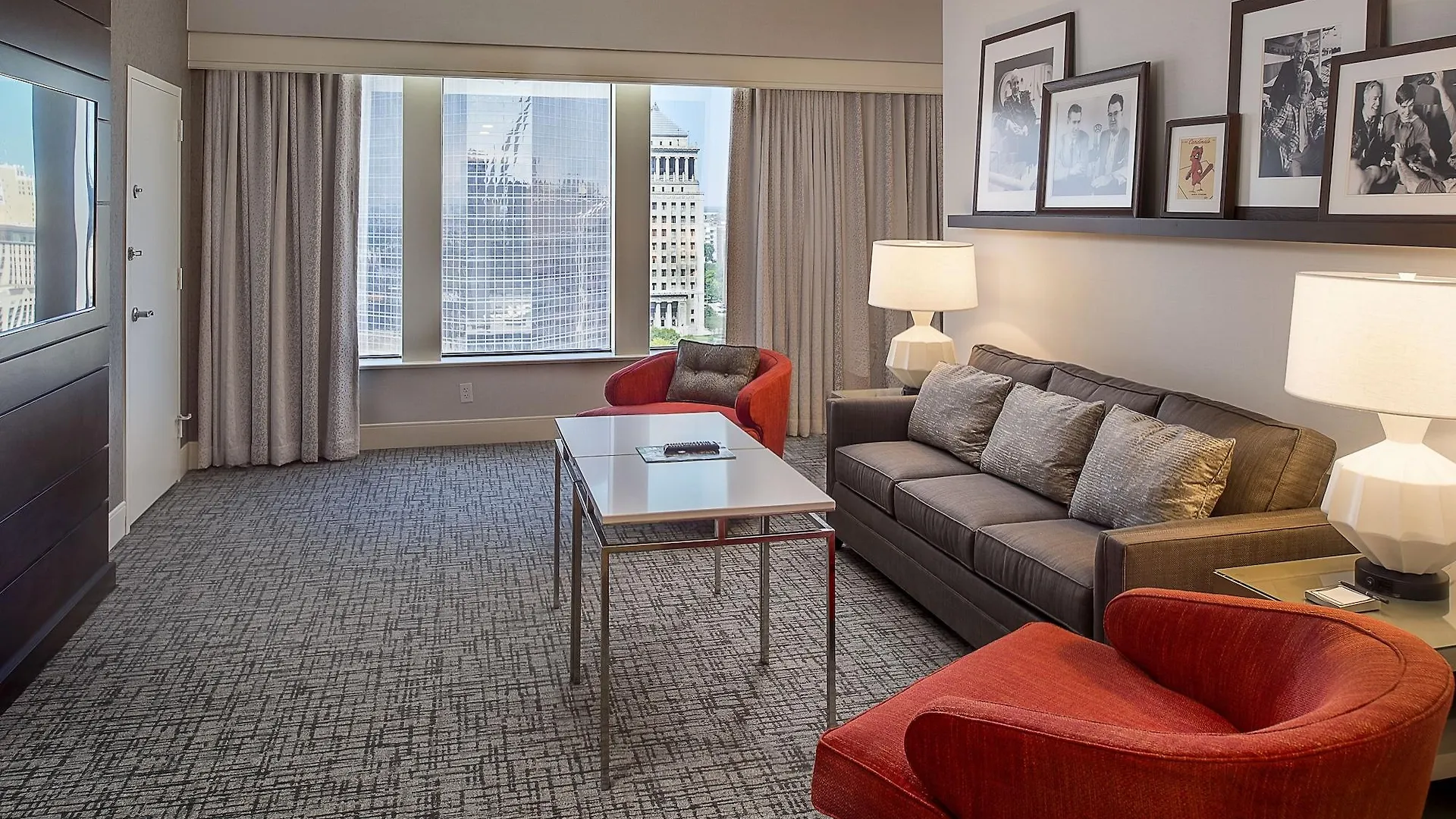 Hilton St. Louis At The Ballpark 4*, סנט לואיס